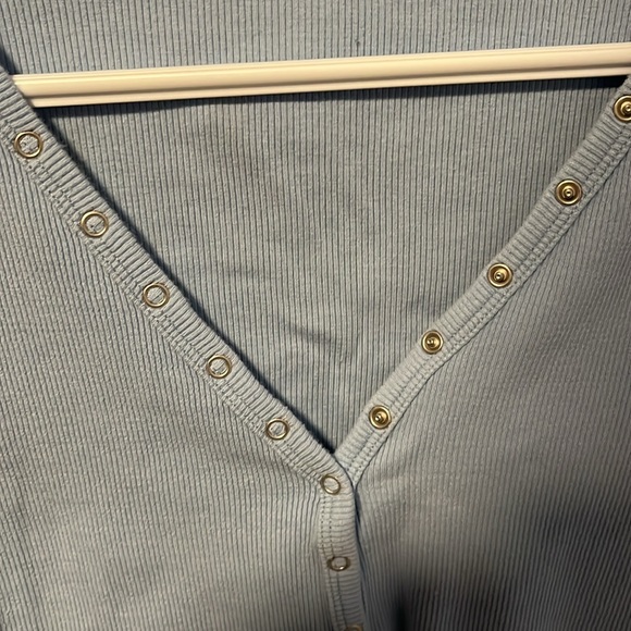 Garage button long sleeve - Picture 3 of 3